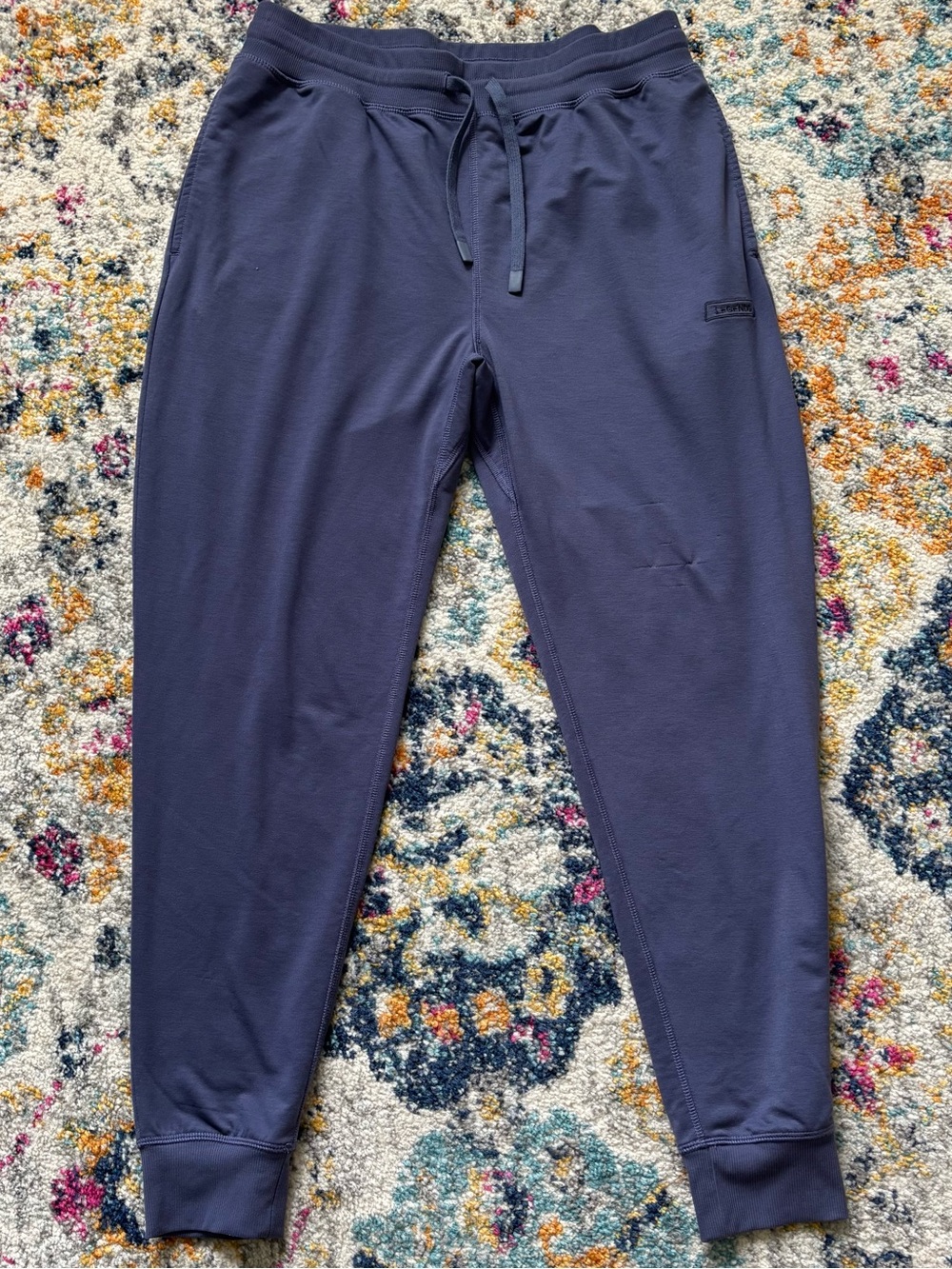 Legends men’s Redondo Jogger size large
